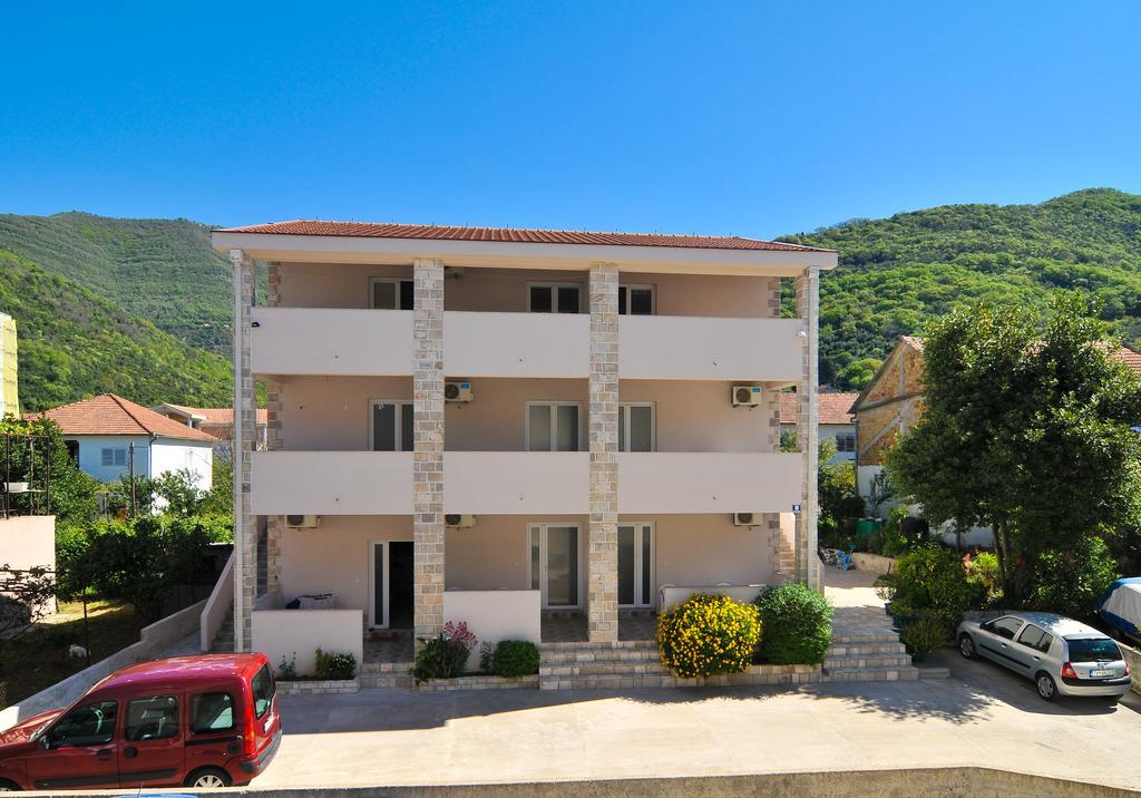 Apartments Samardzic Tivat Exterior foto